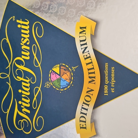 Trivial Pursuit Millennium Edition Party Game - Picture 1 of 7